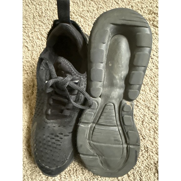 Nike Air Max 270 Black Running Shoes Sneakers Kids Youth Size 5.5Y - Picture 3 of 6